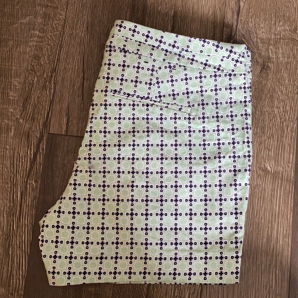 Banana Republic Hampton Fit Patterned Shorts